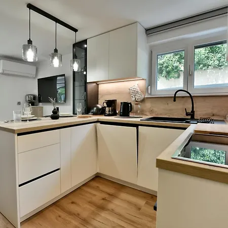 דירה Homar פורץ